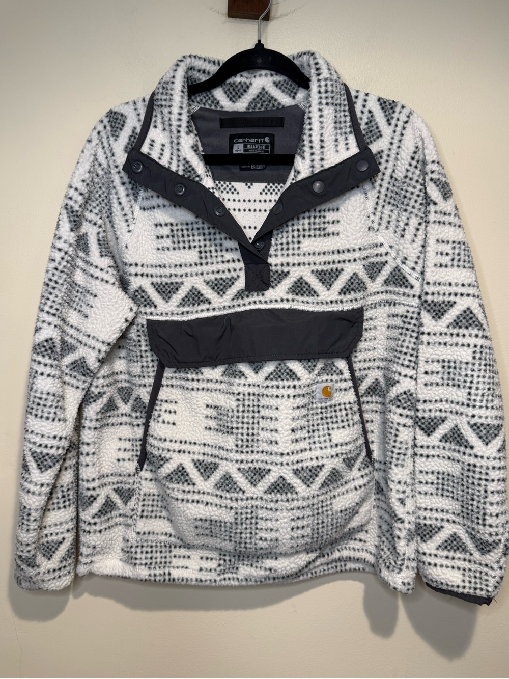 Carhartt Women’s Relaxed Fit Malt Geo Aztec Print Pullover Fleece